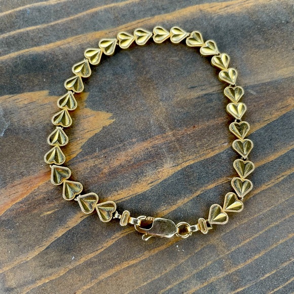 Jewelry - 14k Gold Heart Bracelet
